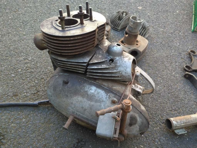 motor pérák 350 původní stav