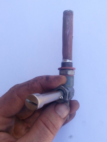 palivový kohout čz 501